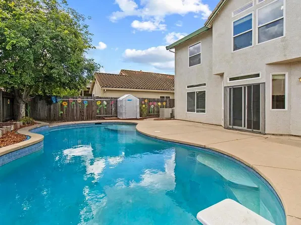 805 Atwell Cir, Woodland, CA 95776