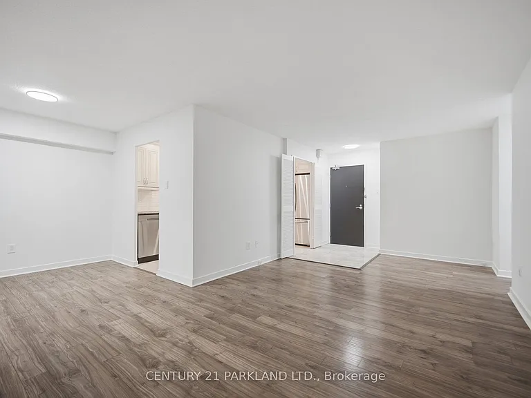 2721 Victoria Park Ave #203 — Photo 7