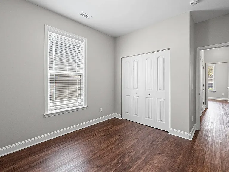 141 Bur Oak Dr — Photo 12