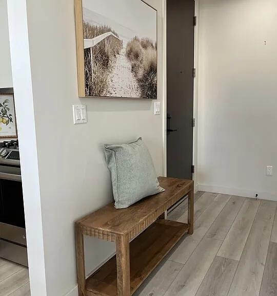 124 S Croft Ave #403 — Photo 12