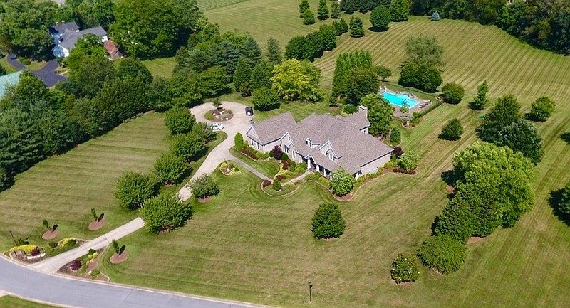 1st image of 141 Hays Farms Ct