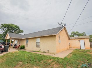 1020 W 8th St, Clovis, NM 88101