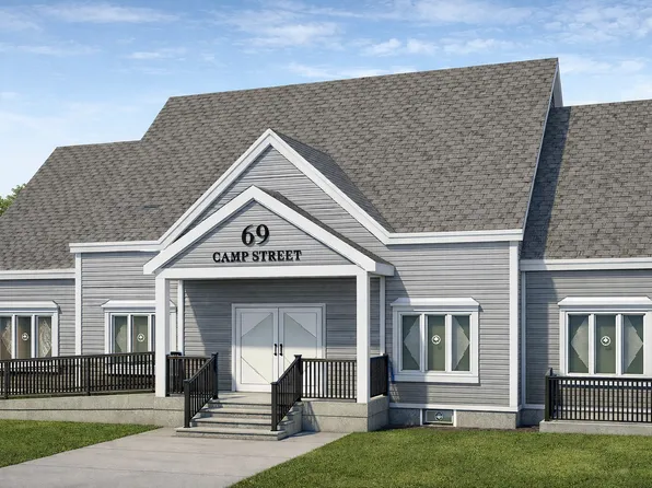 69 Camp St, Hyannis, MA