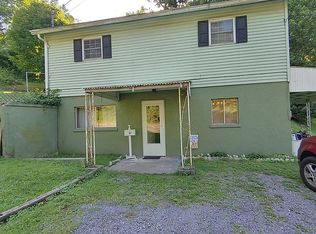345 Beckwith Rd, Fayetteville, WV 25840