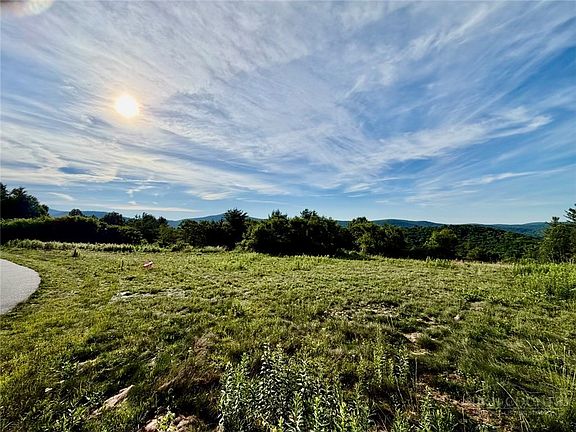 3rd image of TBD Crestwood Circle