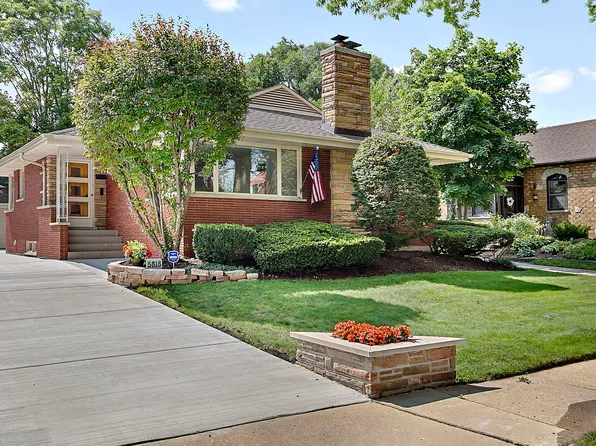 5818 N Odell Ave, Chicago, IL 60631