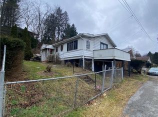 124 Orchard St, Apollo, PA 15613