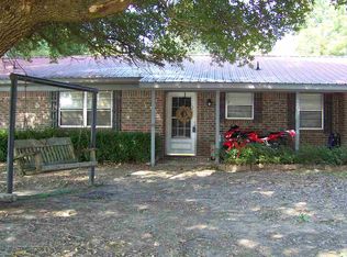 223 S Pecan St, Nash, TX 75569