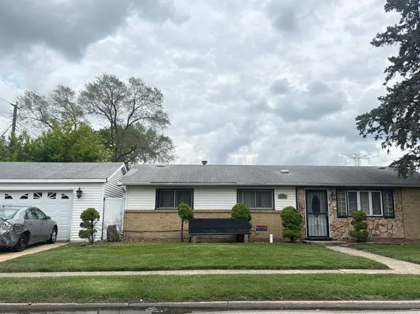 14107 Grace Ave, Robbins, IL 60472