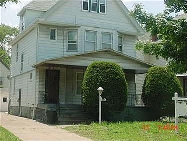 5th image of 10216 Empire Ave