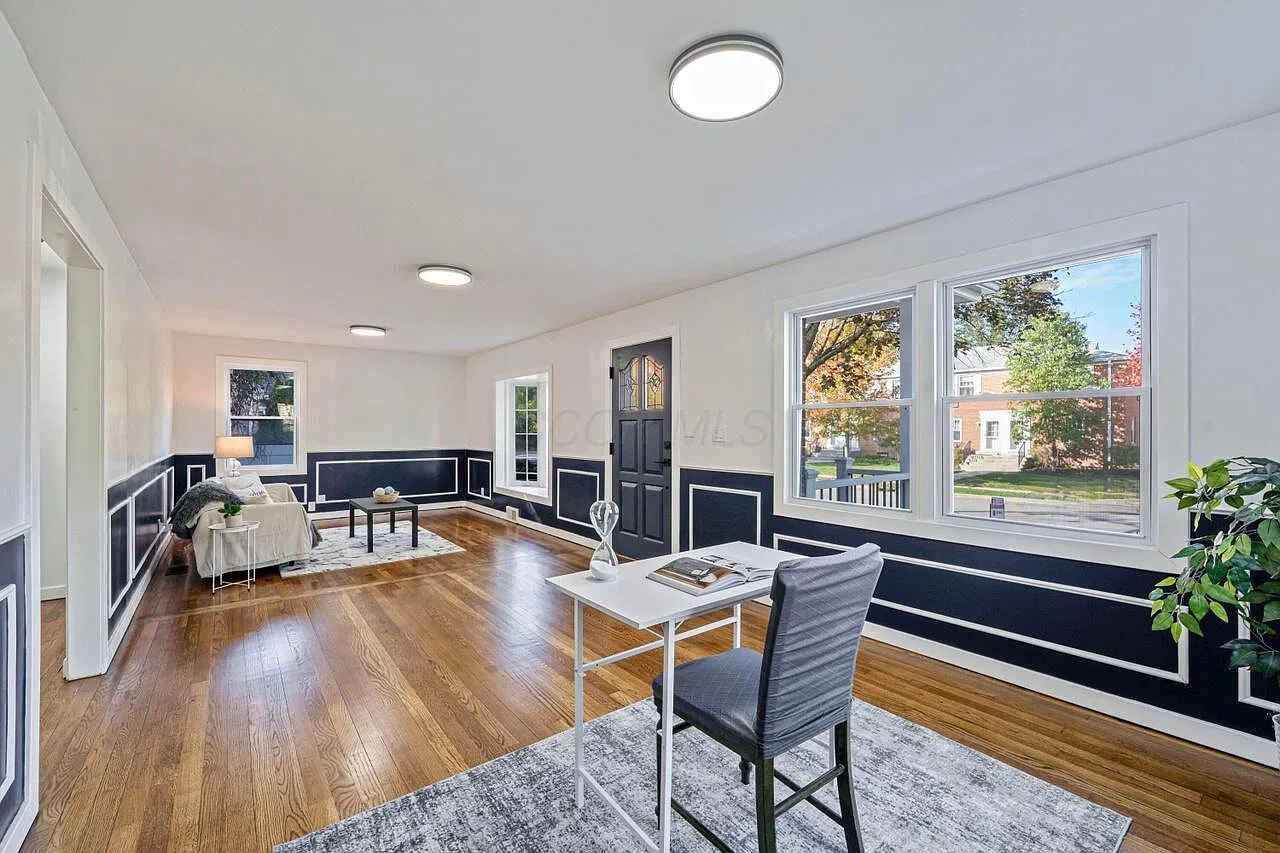5 bed, 4.0 bath, 2331 sqft, $3,479 — Photo 2