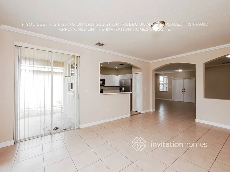 8013 NW 198th St — Photo 8