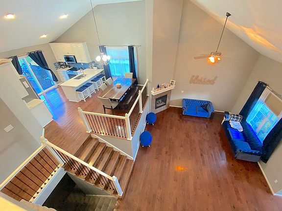 5th image of 10114 Miller Ln