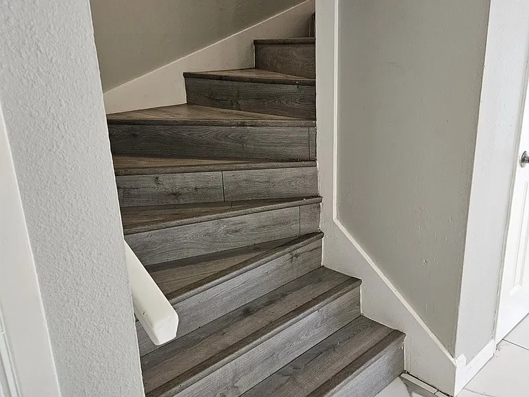 512 W Byrd Blvd — Photo 13