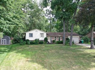 25455 Dana Dr, South Bend, IN 46619