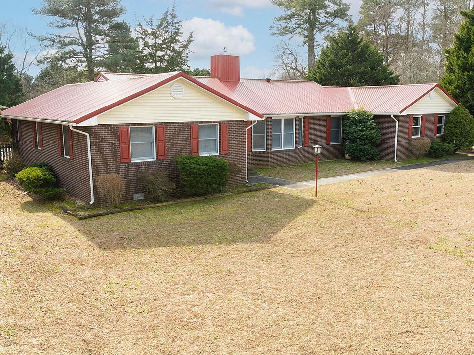 1st image of 34160 Hiawatha Blvd