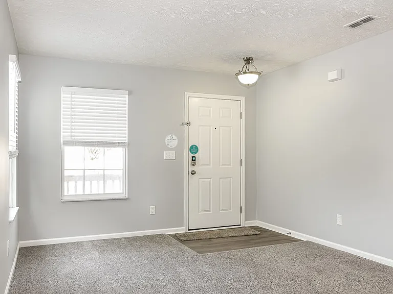 3963 Genteel Dr — Photo 4