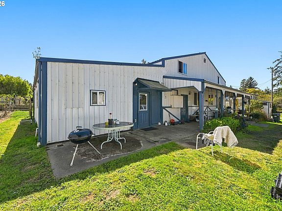 4th image of 63627 N Olive Rd