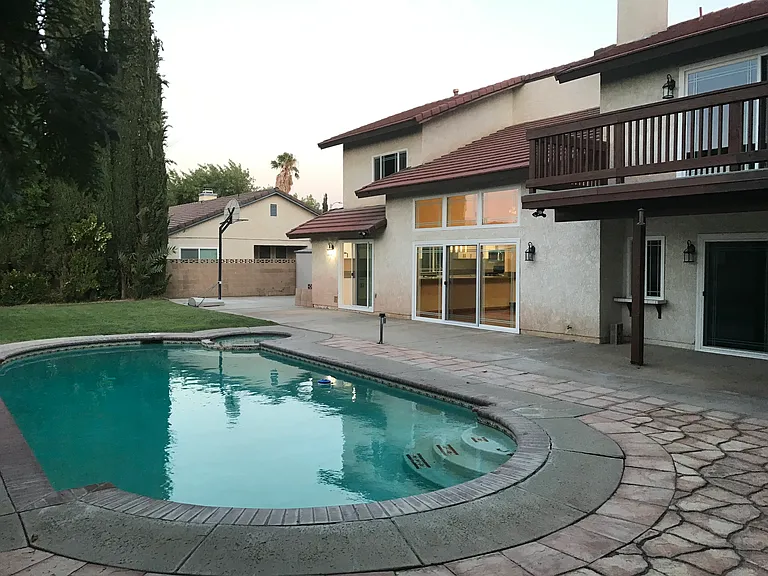2819 Gus Ct — Photo 34