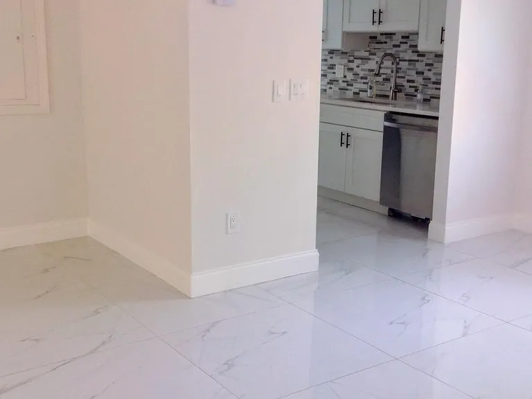 22682 SW 65th Cir — Photo 24