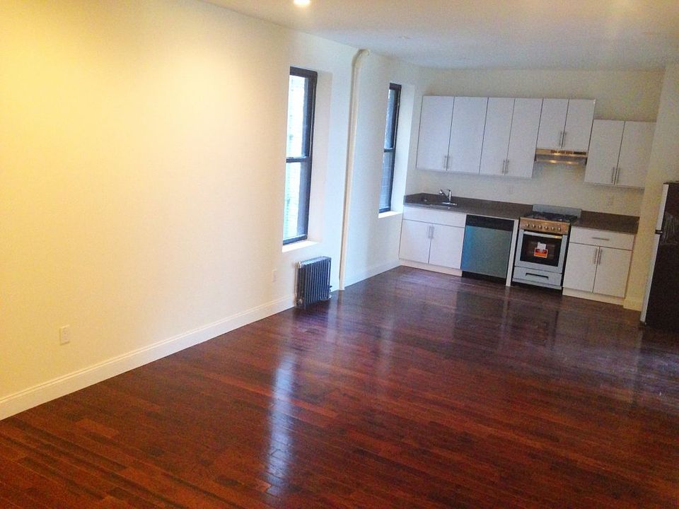 1st image of 285 St Nicholas Ave APT 32