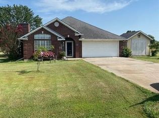 79 Mountain Climb Rd, Sherman, TX 75092