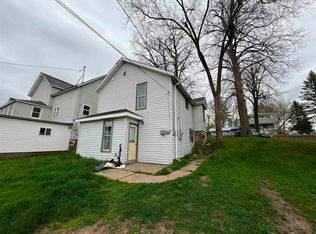 402 N Genesee St, Merrill, WI 54452