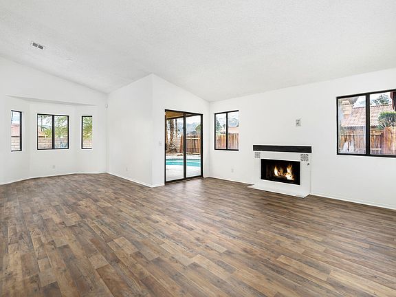 5th image of 30889 Avenida Ximino