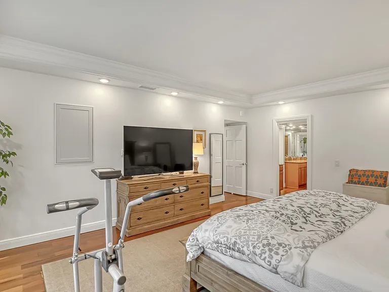 3400 N Ocean Dr #101 — Photo 16