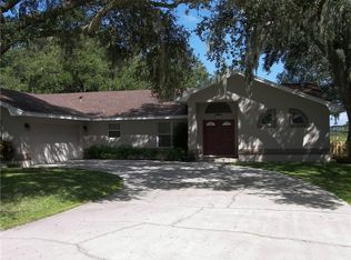 5024 Riverwood Cir, Winter Haven, FL 33884