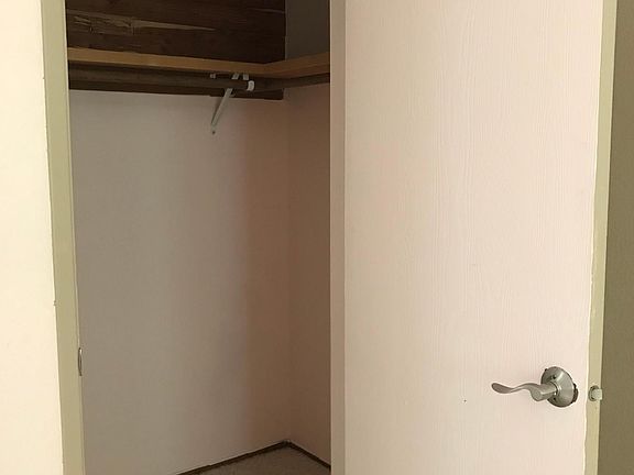 3rd image of 9494 Redmond Woodinville Rd NE APT B306