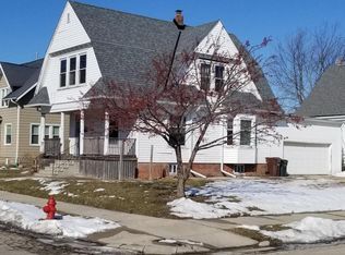 802 Monroe Ave, South Milwaukee, WI 53172