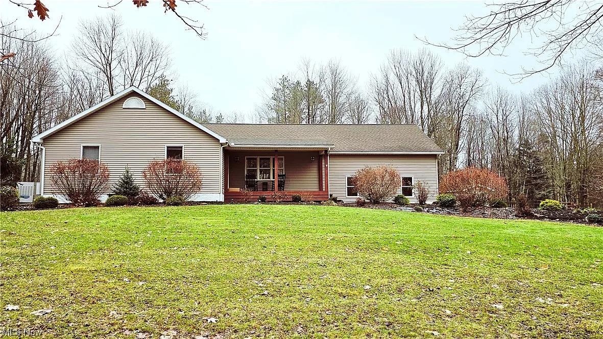 2799 Pine Ridge Dr photo 1