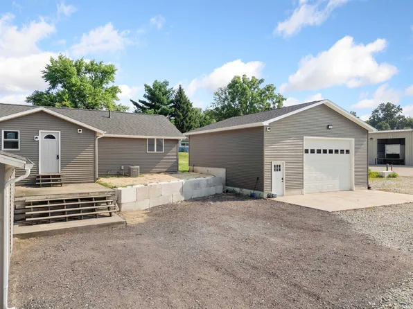 1706 Church St, Goshen, IN 46528