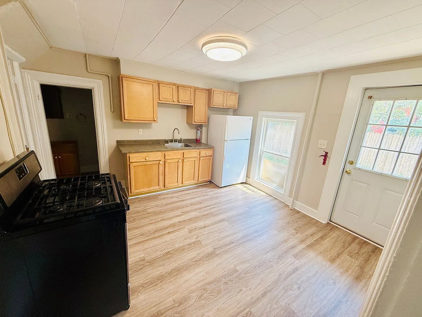64 Grant Street — Photo 2