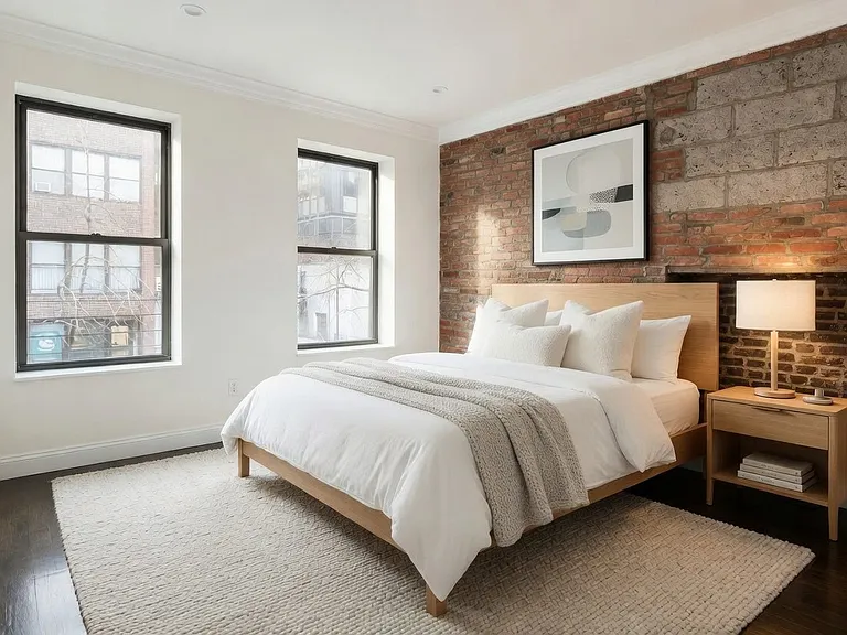 344 E 55th St #2B — Photo 5