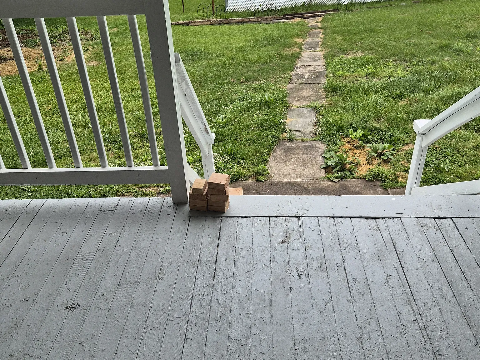 3 bed, 1000 sqft, $1,450 — Photo 2
