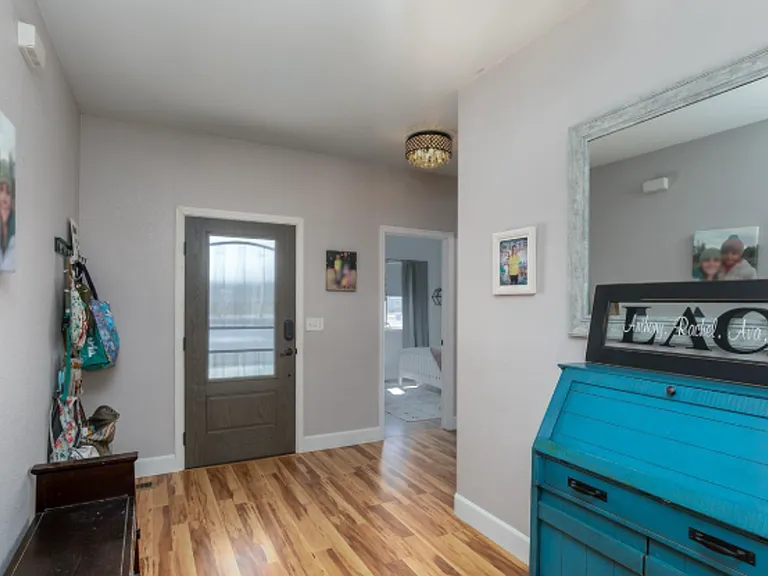 404 Settler Dr — Photo 4