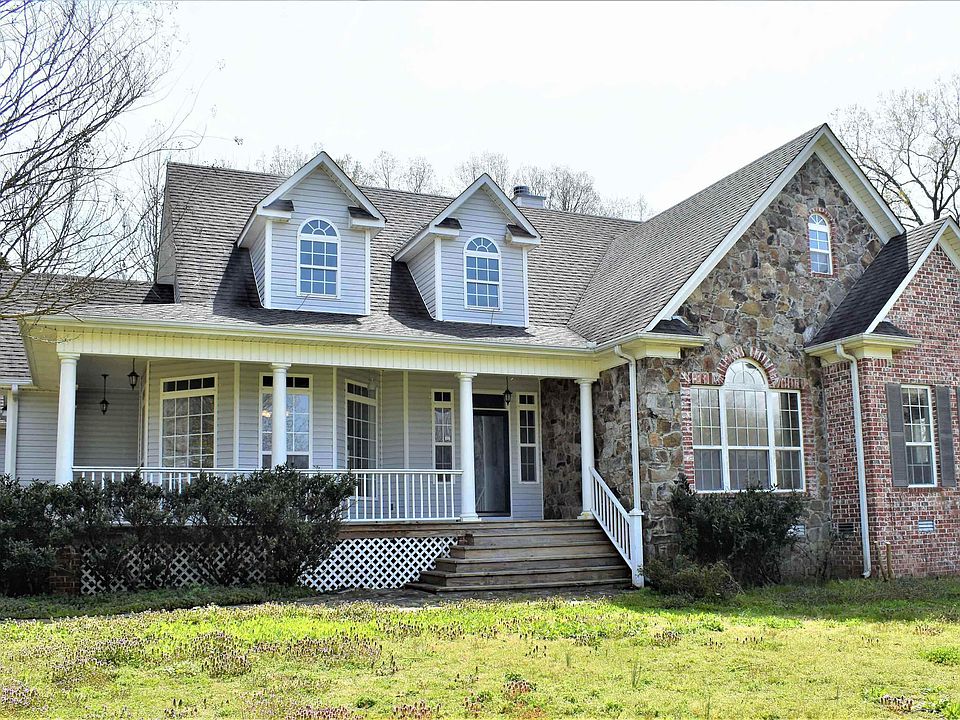 1st image of 185 Dana Ln