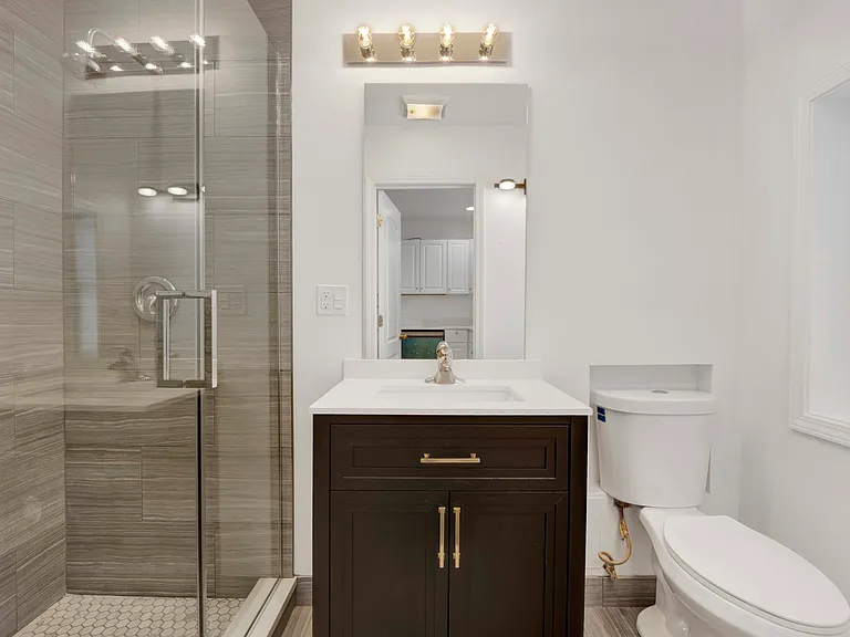 1317 W 18th Pl #CH — Photo 10