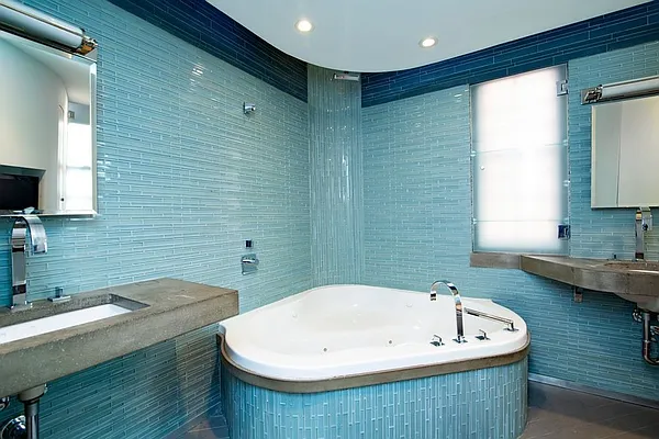 Rented by REAL New York | media 16