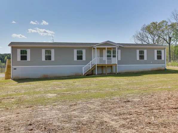 5207 Indian Oak Rd, Crewe, VA 23930