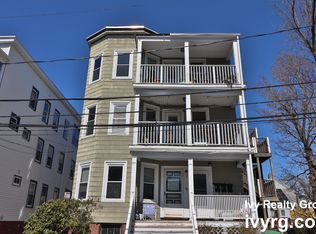 7 Ashland St #1, Somerville, MA 02144