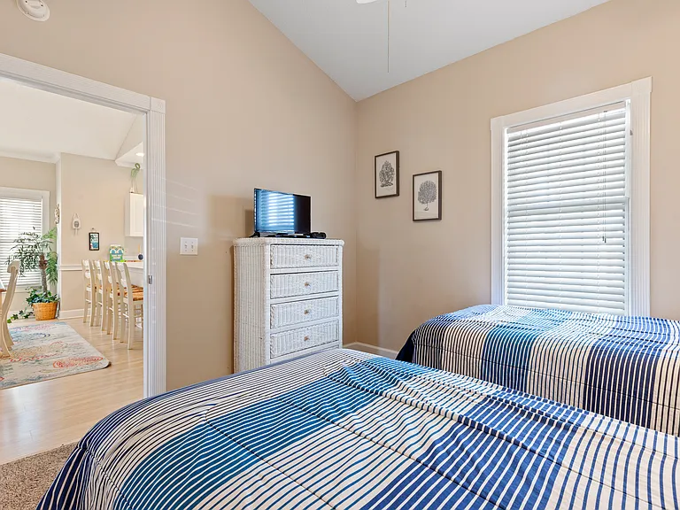 4843 Carnation Cir #305 — Photo 15