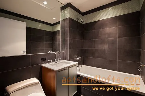 Sold by aptsandlofts.com | media 18