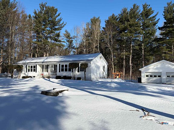 3rd image of 3 Heath Rd