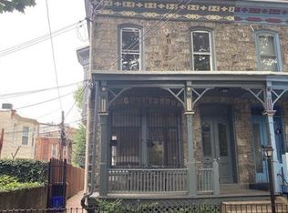 304 N 37th St APT 1, Philadelphia, PA 19104