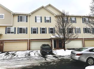 1851 Indian Hill Ln, Aurora, IL 60503