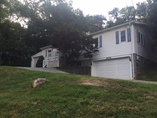 6636 Library Rd photo 1