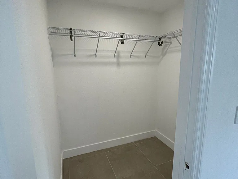 20817 SW 114th Ct — Photo 4